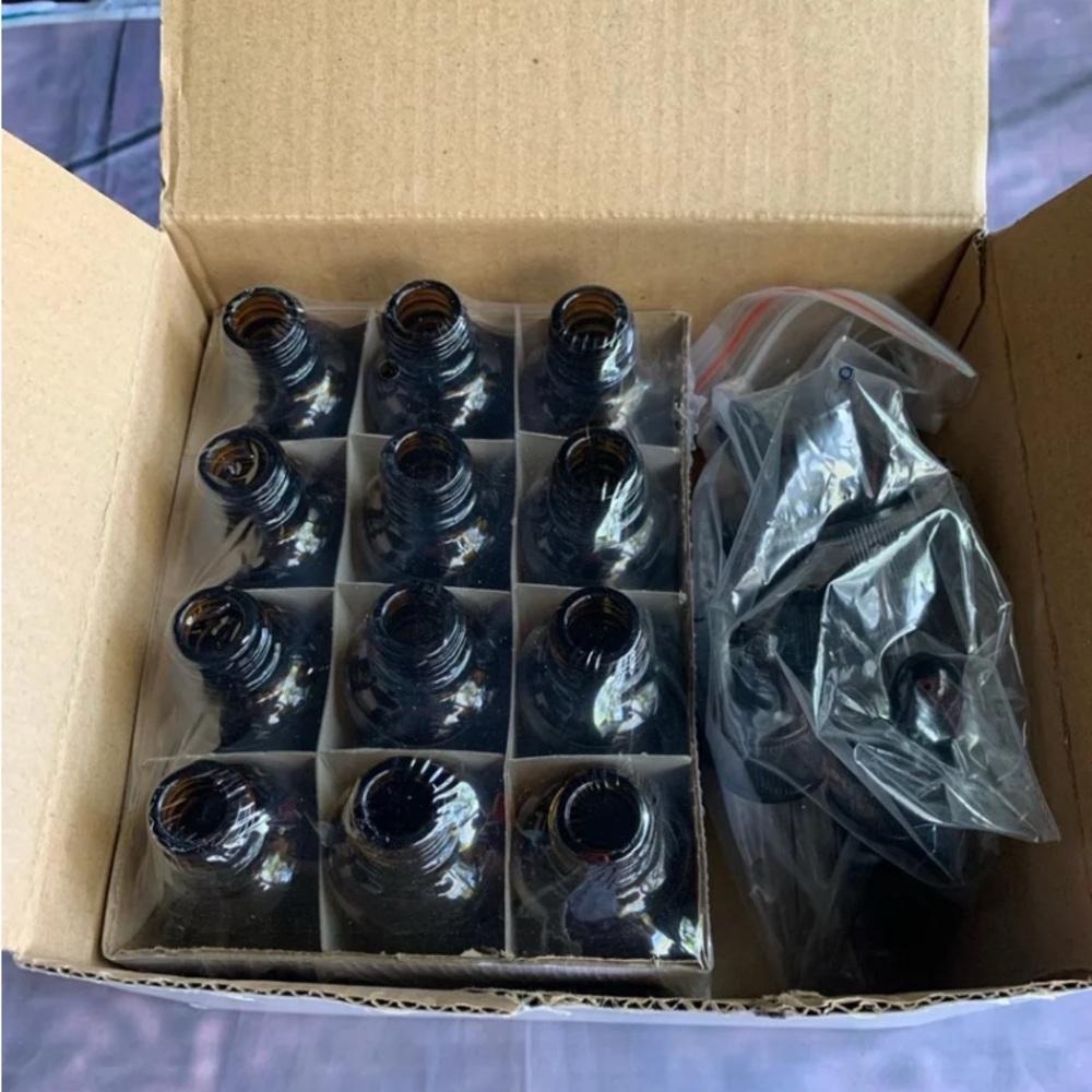 Vivaplex 1 oz amber glass bottles with dropper qty 12